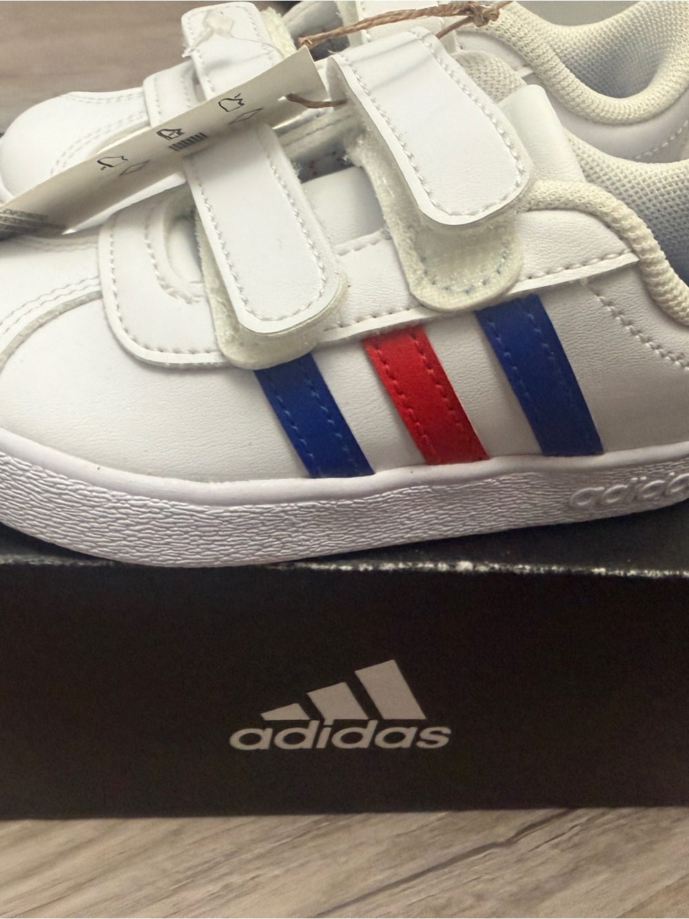 adidas Kids White Sneakers with Red & Blue Stripes NWT - Picture 6 of 6